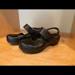 Dansko Trista Black leather size 40 used